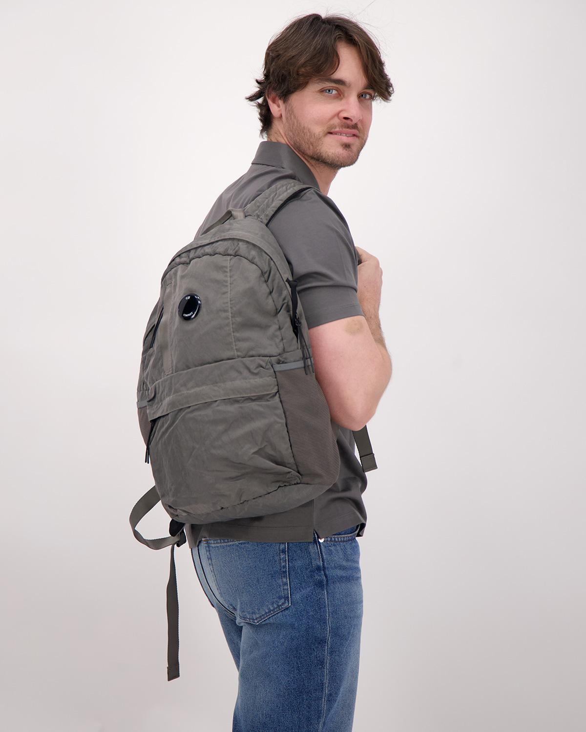 SAC A DOS CP.COMPANY BAG PACK   C737A 921 ANTRACITE