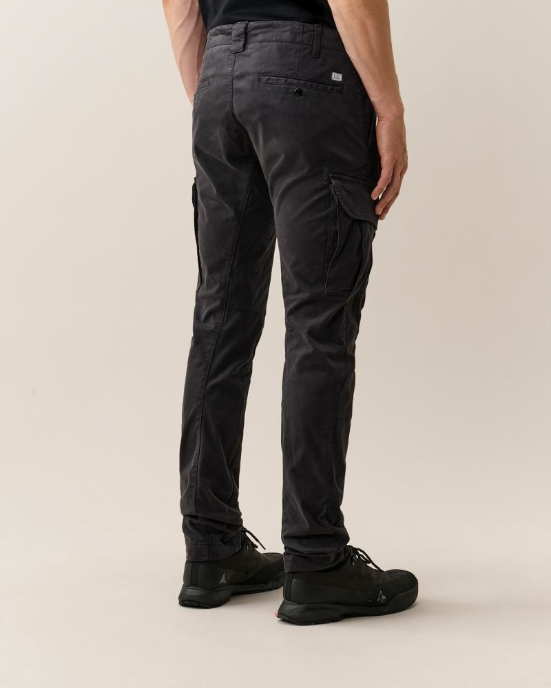 PANTALON C.P. COMPANY CARGO  PA731A 999 NOIR