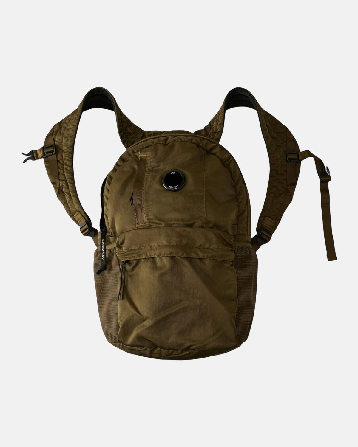 SAC A DOS CP COMPANY 737A  683 VERT KAKI
